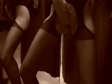Dans une cabine d'essayage 1ere partie - Amatrys -